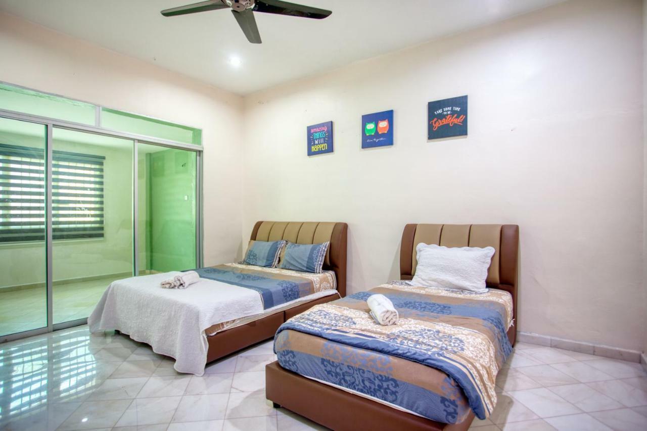Gunung View Homestay 10 To 12 Pax Near Sunway Tambun Ipoh Exterior foto